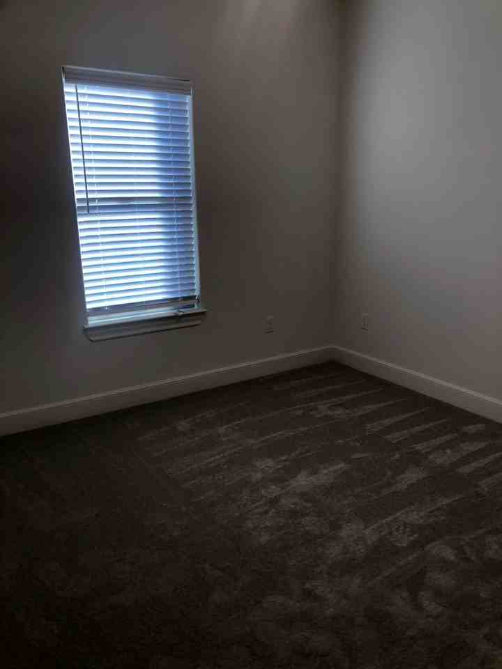 7127 22nd Place - Photo 6 of 27