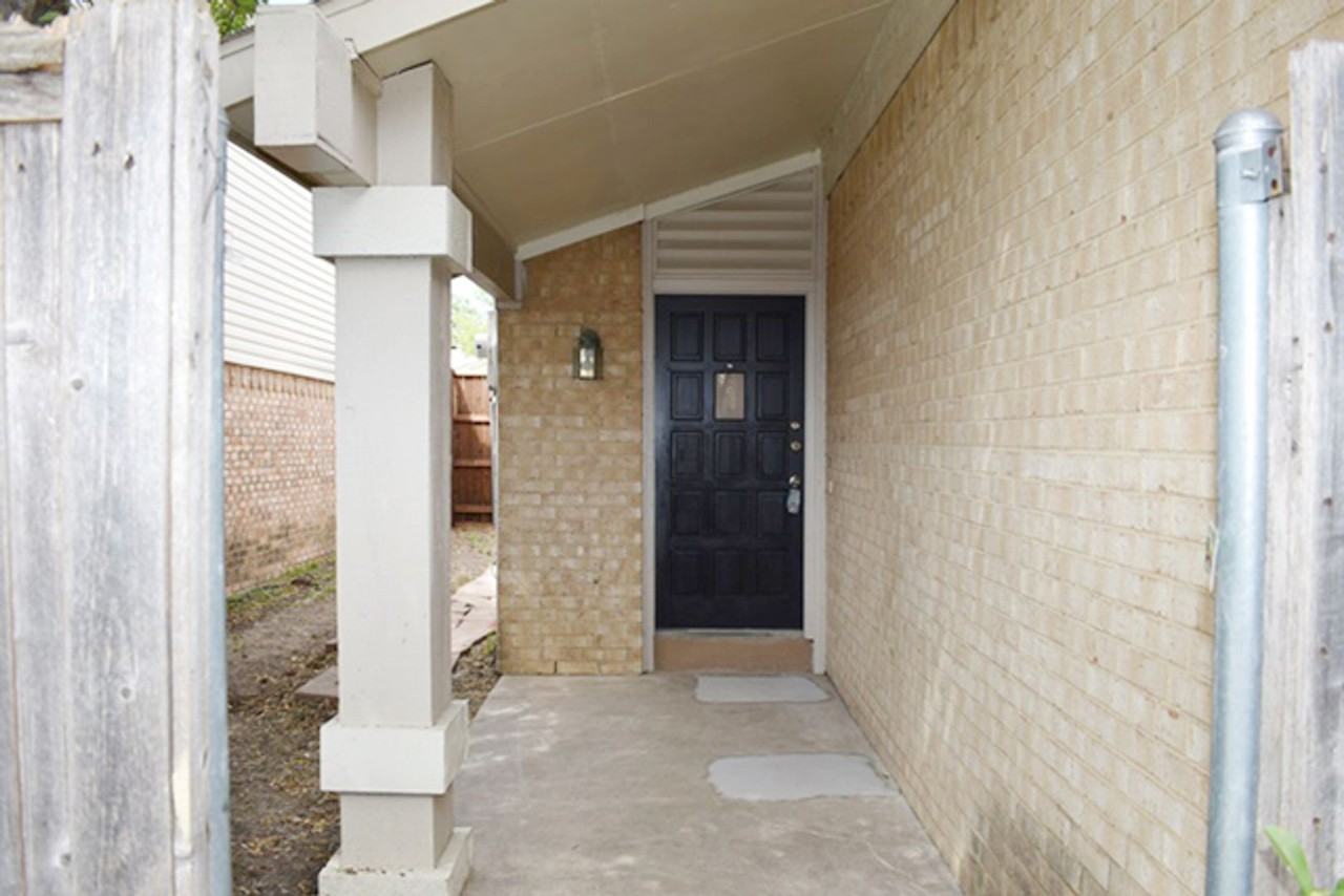 2011 Via Sonoma - Photo 2 of 12