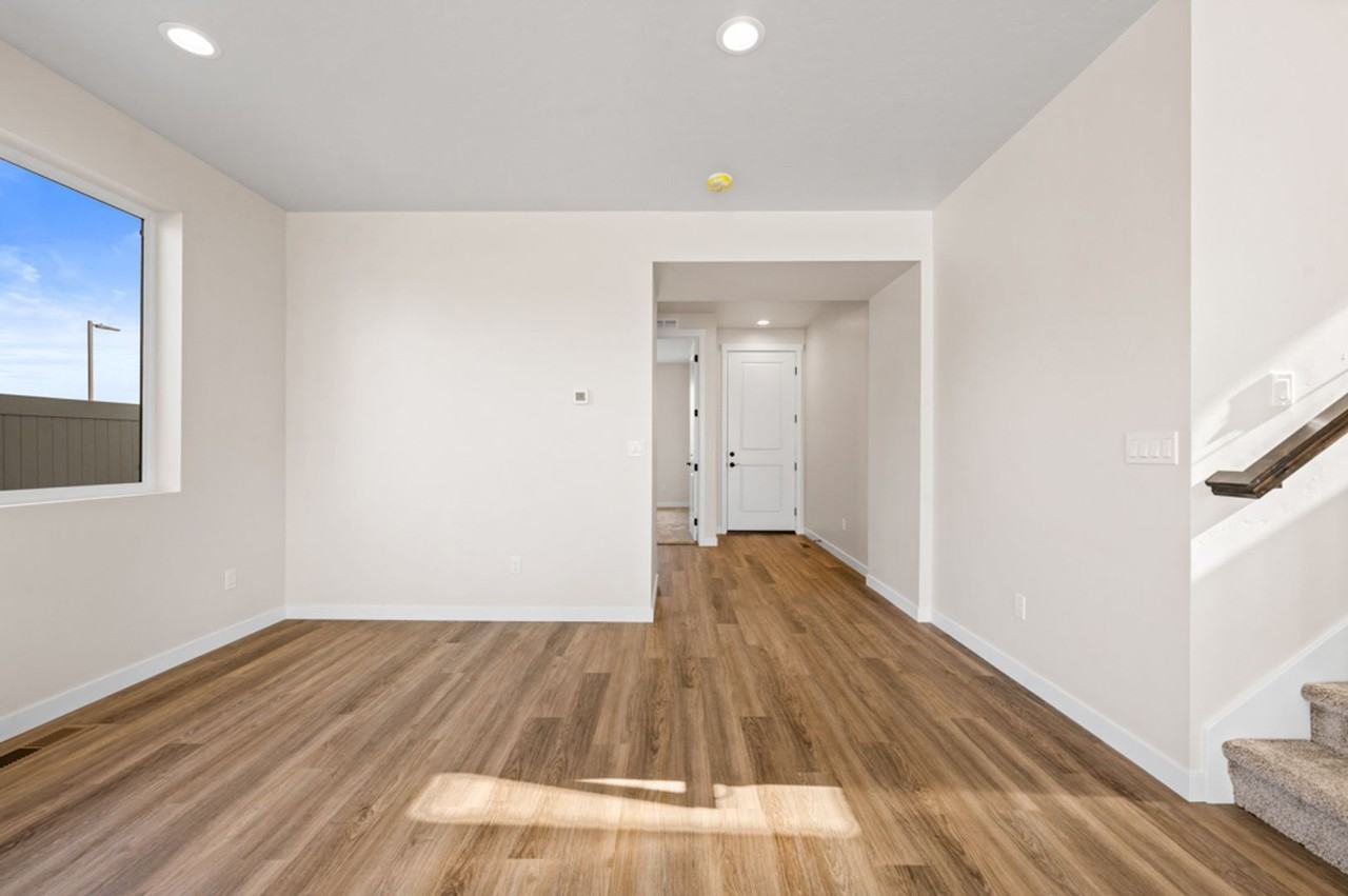 11323 Willamette Way - Photo 7 of 21