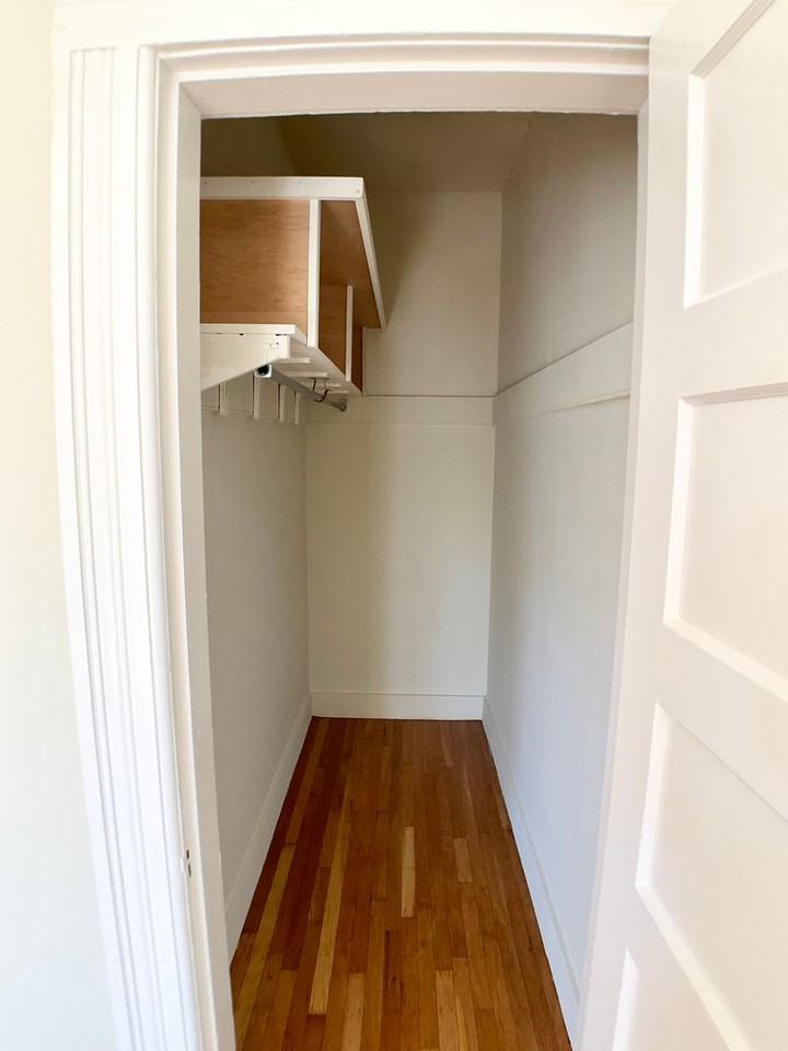 1290 Fell St - Photo 6 of 23