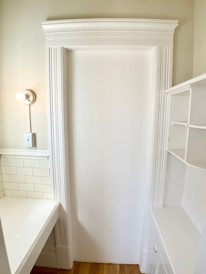 1290 Fell St - Photo 7 of 23