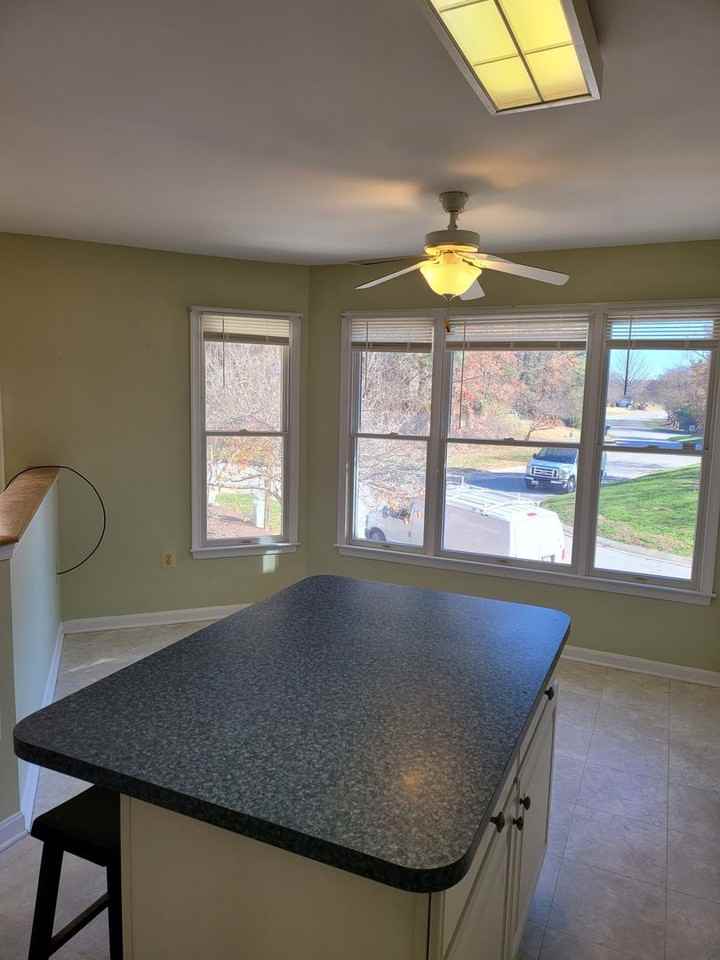 40425 Breton View Dr - Photo 3 of 13