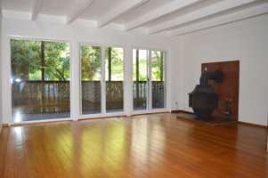 featured image of 216A Glen Dr