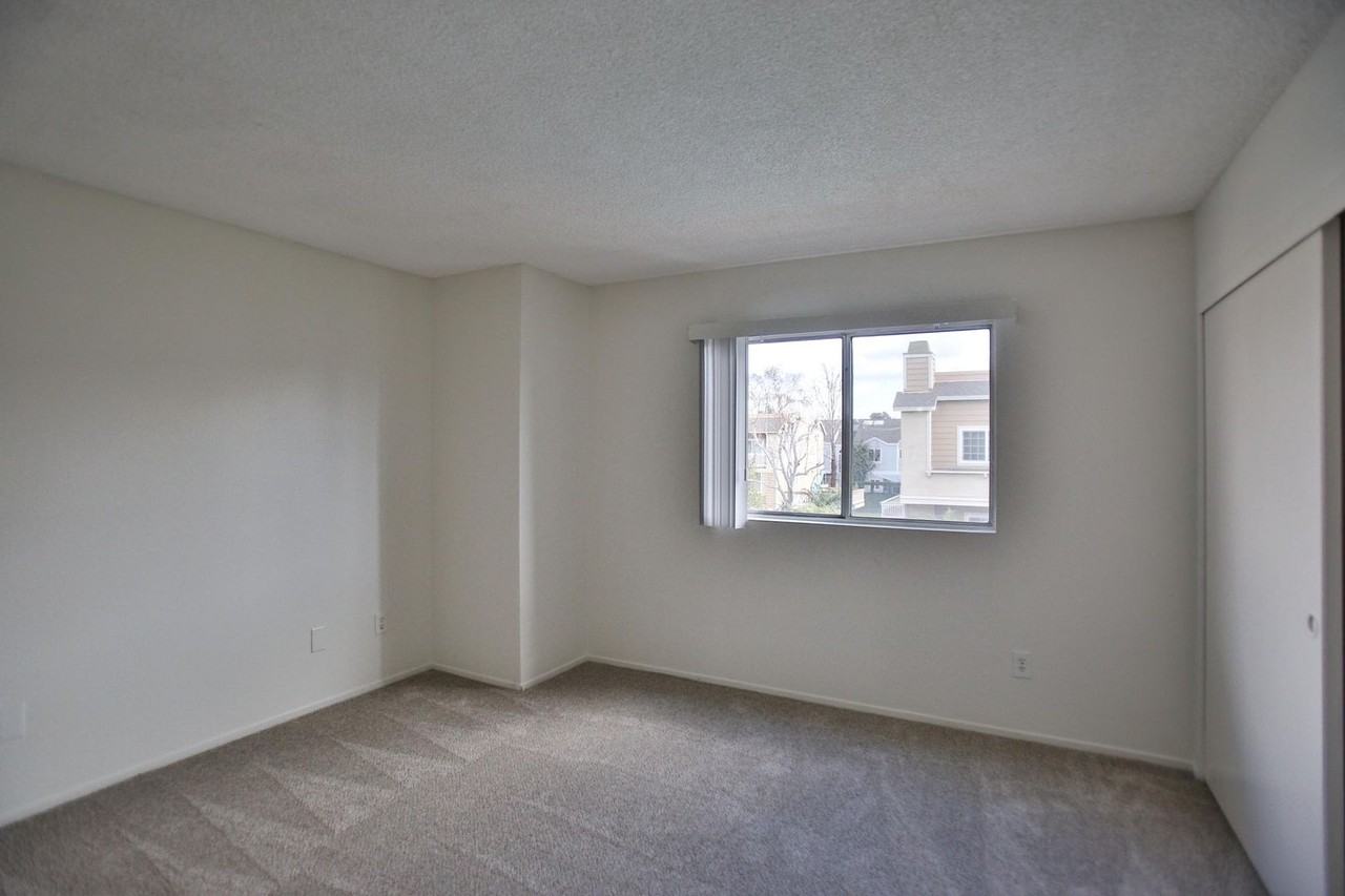 290 Victoria St #F8 - Photo 2 of 19