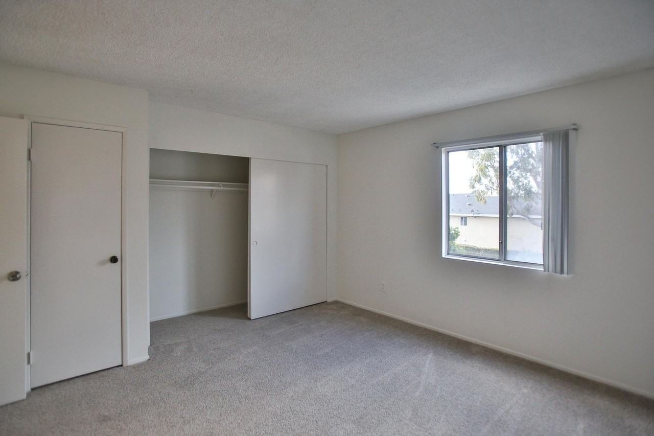 290 Victoria St #F8 - Photo 3 of 19