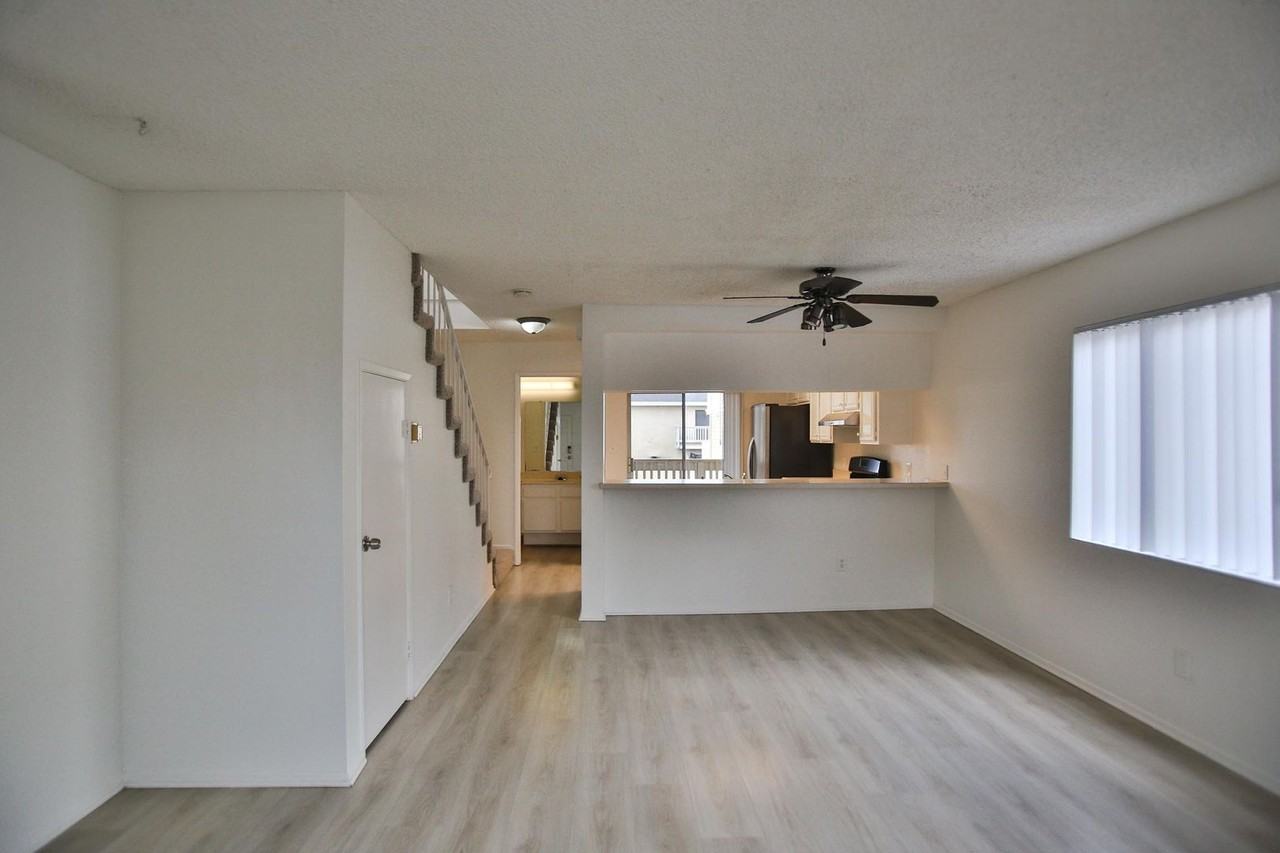 290 Victoria St #F8 - Photo 4 of 19