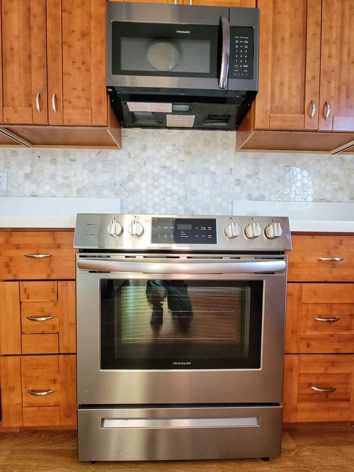 98 Kaonohi Street - Photo 2 of 24