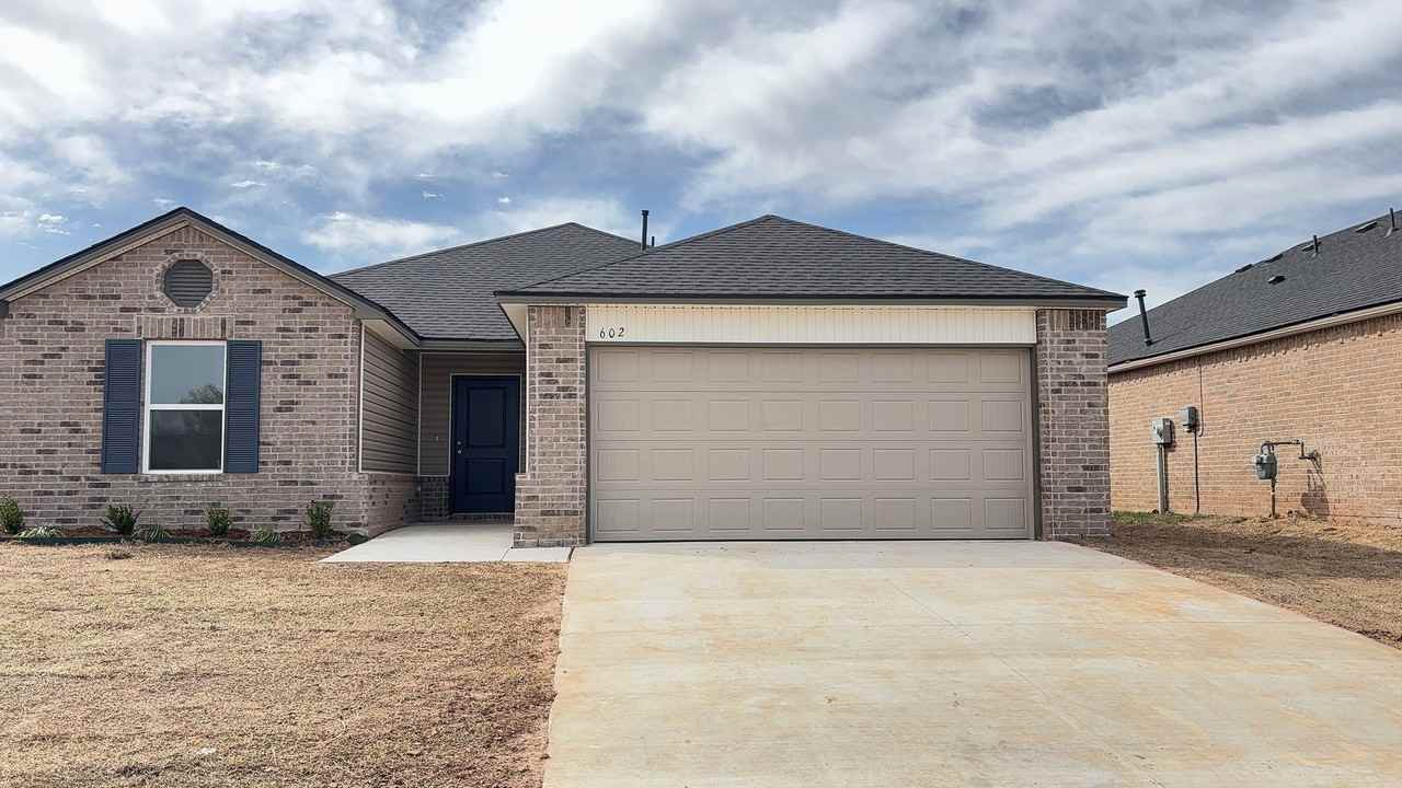 602 Nw 120th Ter - Photo 3 of 21