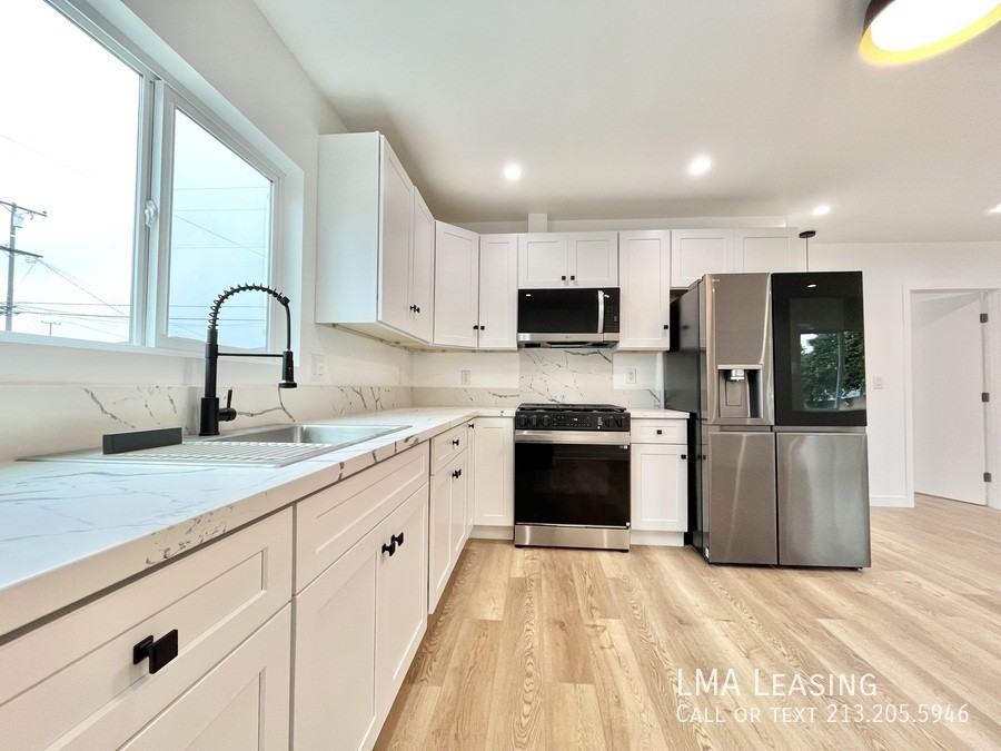 6549 Darwell Ave #6549 - Photo 3 of 22