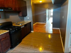 6641 S Eberhart Ave #3N - Photo 1 of 1