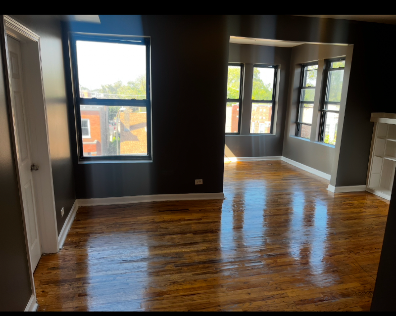 7040 S Emerald Ave #1 - Photo 3 of 4