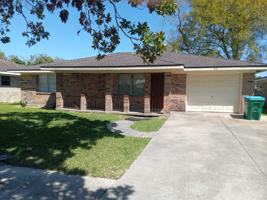 featured image of 912 Cottonwood Street