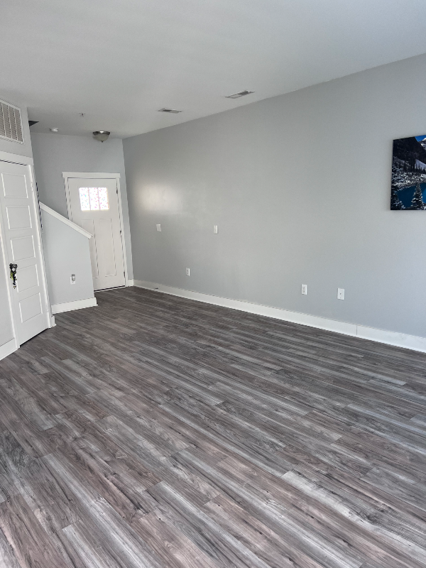 1135 Somerset Springs Dr - Photo 2 of 24