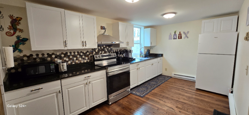 960 E Drinker St - Photo 2 of 20