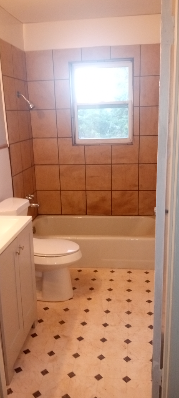 1219 E Cherry St - Photo 5 of 5