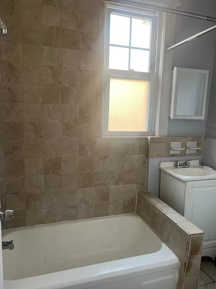 83 Harrison Avenue #1LA - Photo 3 of 7