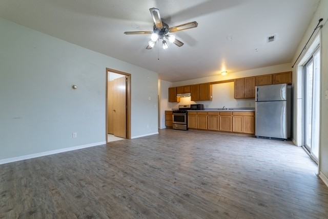 107 North 1st Street - Photo 2 of 5