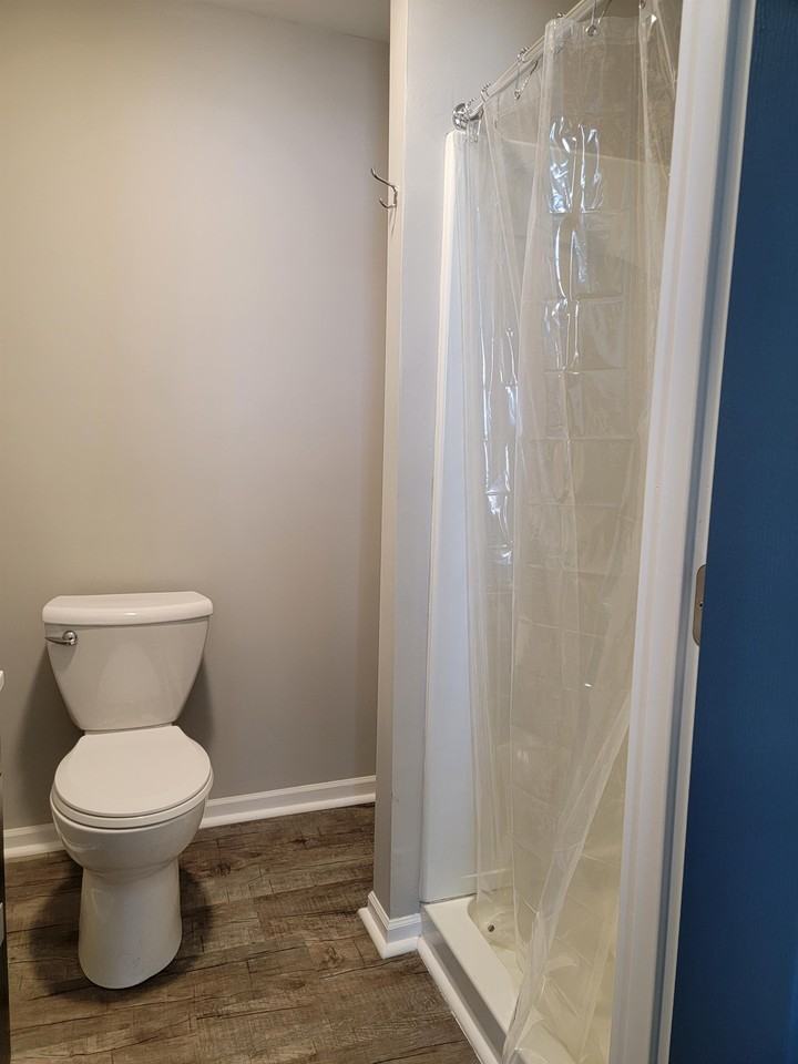 1413 East Washington Street - Photo 4 of 22