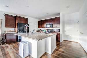 featured image of 39 S Red Spring Pl