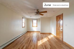 21 Bradbury Ave #D - Photo 1 of 1