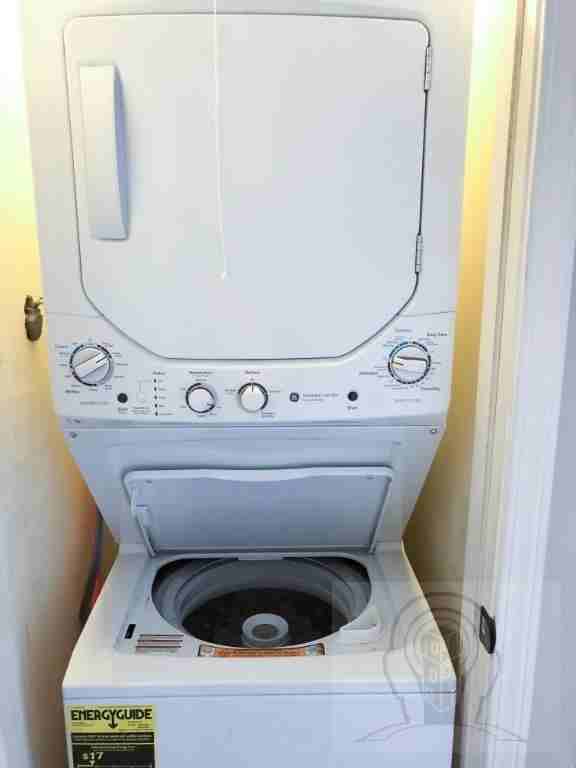 7117 W 93rd St - Photo 6 of 10