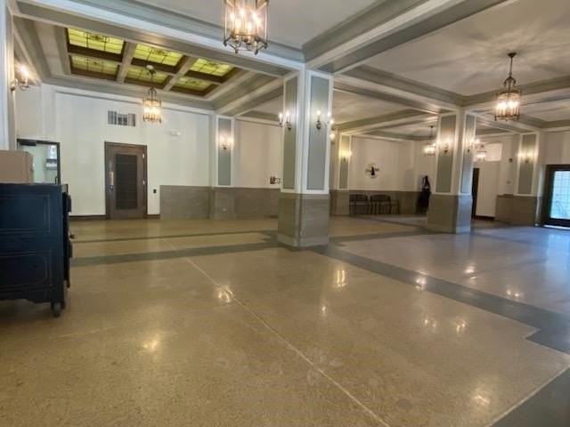 1408 Strongs Ave - Photo 5 of 11