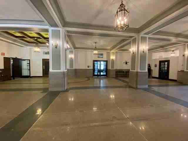 1408 Strongs Ave - Photo 7 of 11