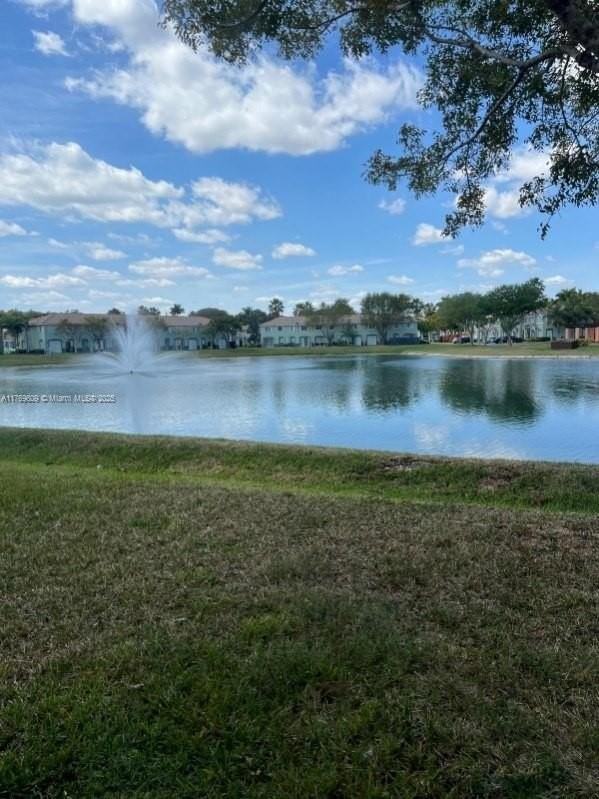 2712 Se 15th Pl #148 - Photo 2 of 13