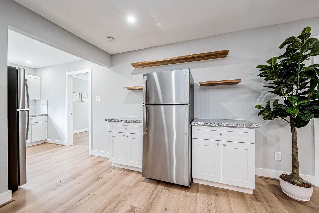 Seeker St - Photo 4 of 16