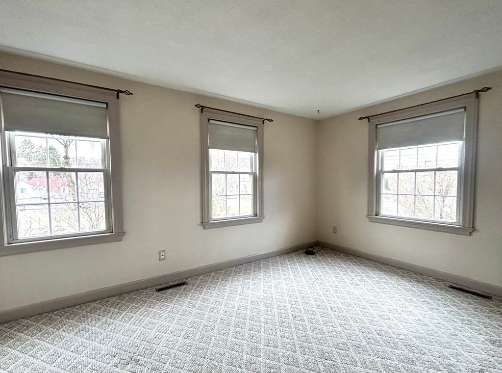 2 Long Farm Ter - Photo 7 of 16