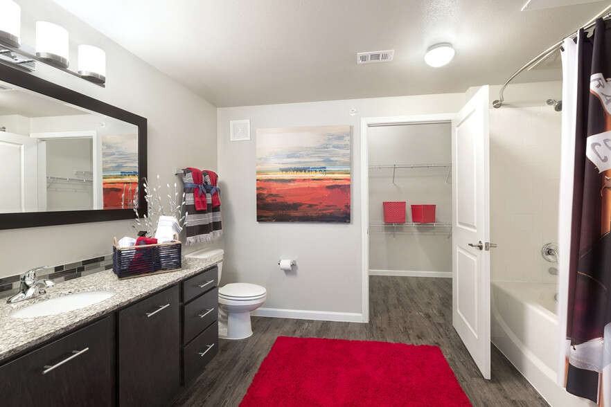 1680 Hero Way #4310 - Photo 5 of 16