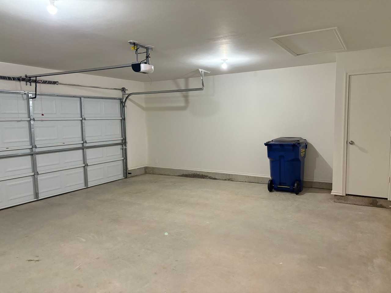 821 S Wilson Ave - Photo 4 of 18