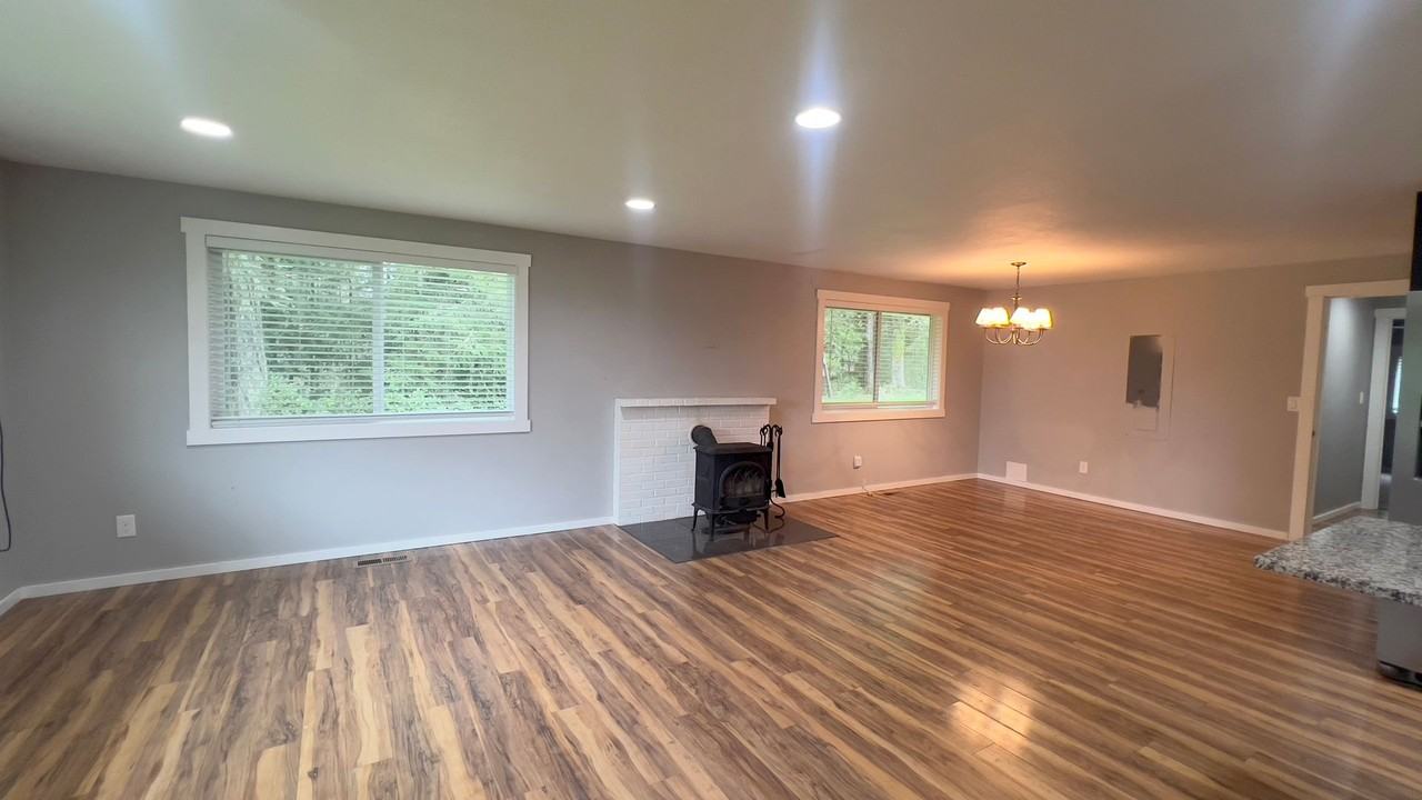 39842 Burnside Loop - Photo 3 of 24