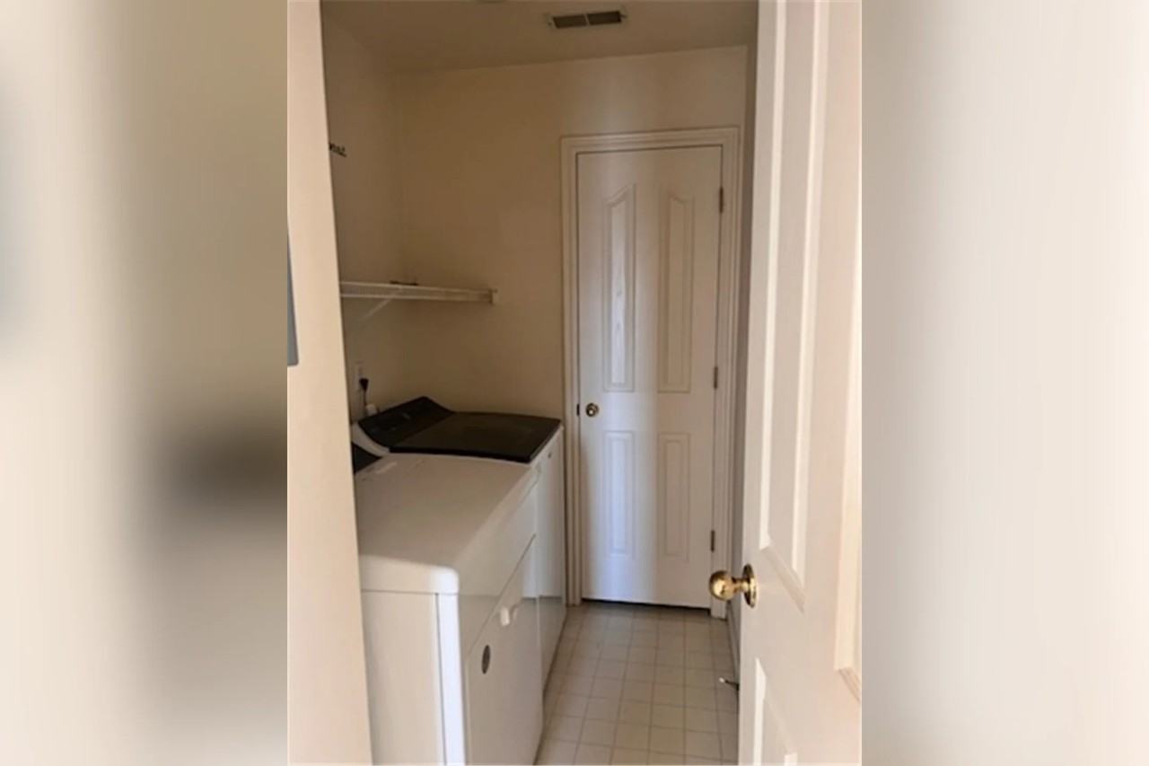 1289 S 1200 W - Photo 3 of 6