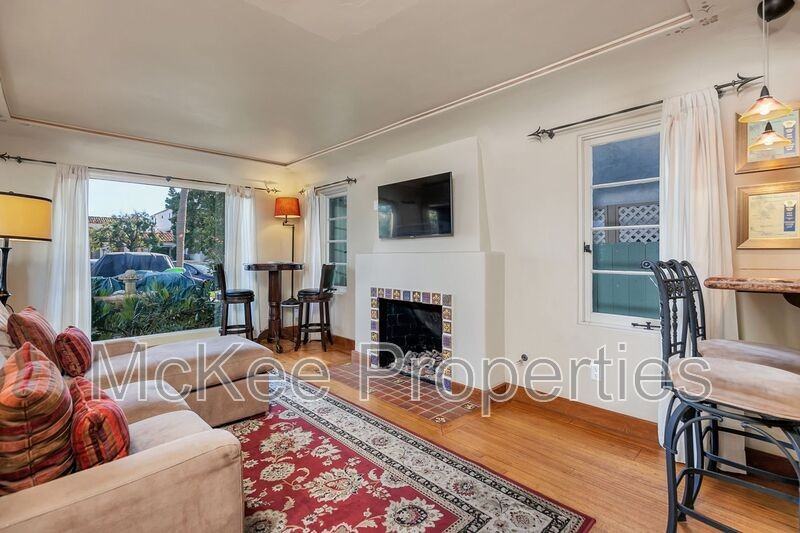 900 E Ave - Photo 3 of 13