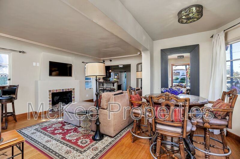 900 E Ave - Photo 4 of 13