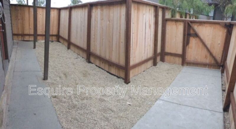 309 Hill St #100 - Photo 5 of 6