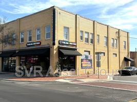 featured image of 11 E 7th St #5