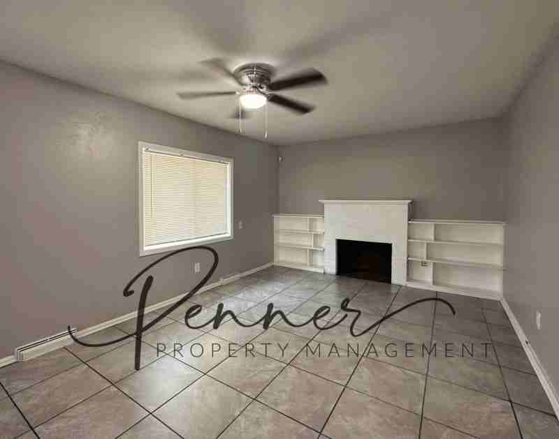 7843 Smalley Ave - Photo 2 of 11