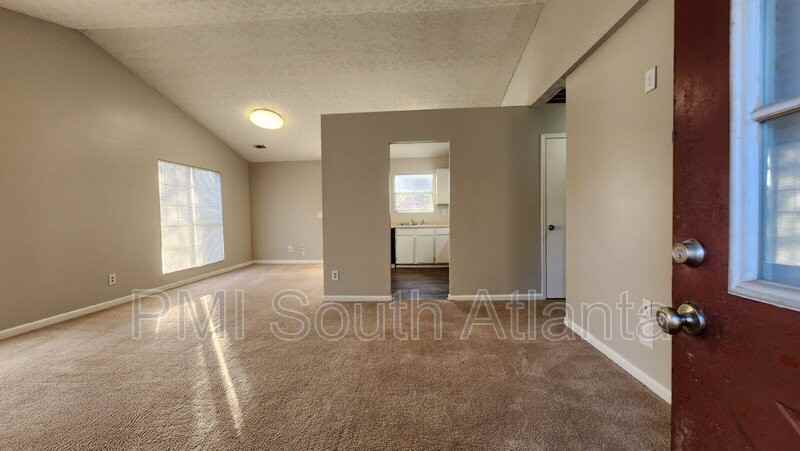 5426 Glen Haven Dr - Photo 3 of 26