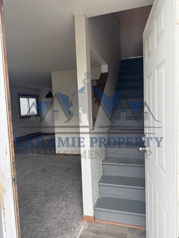 1537 Person St #1 - Photo 2 of 15