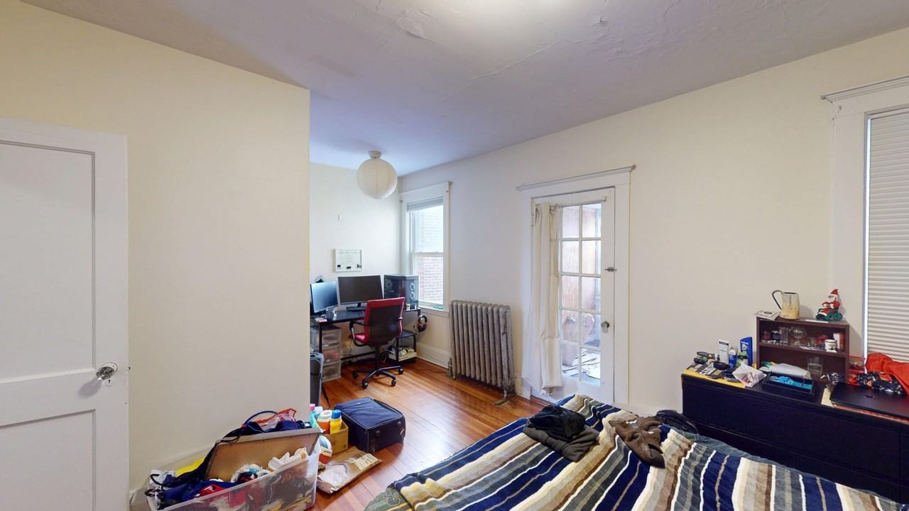 217 Chestnut Hill Ave #6 - Photo 7 of 10