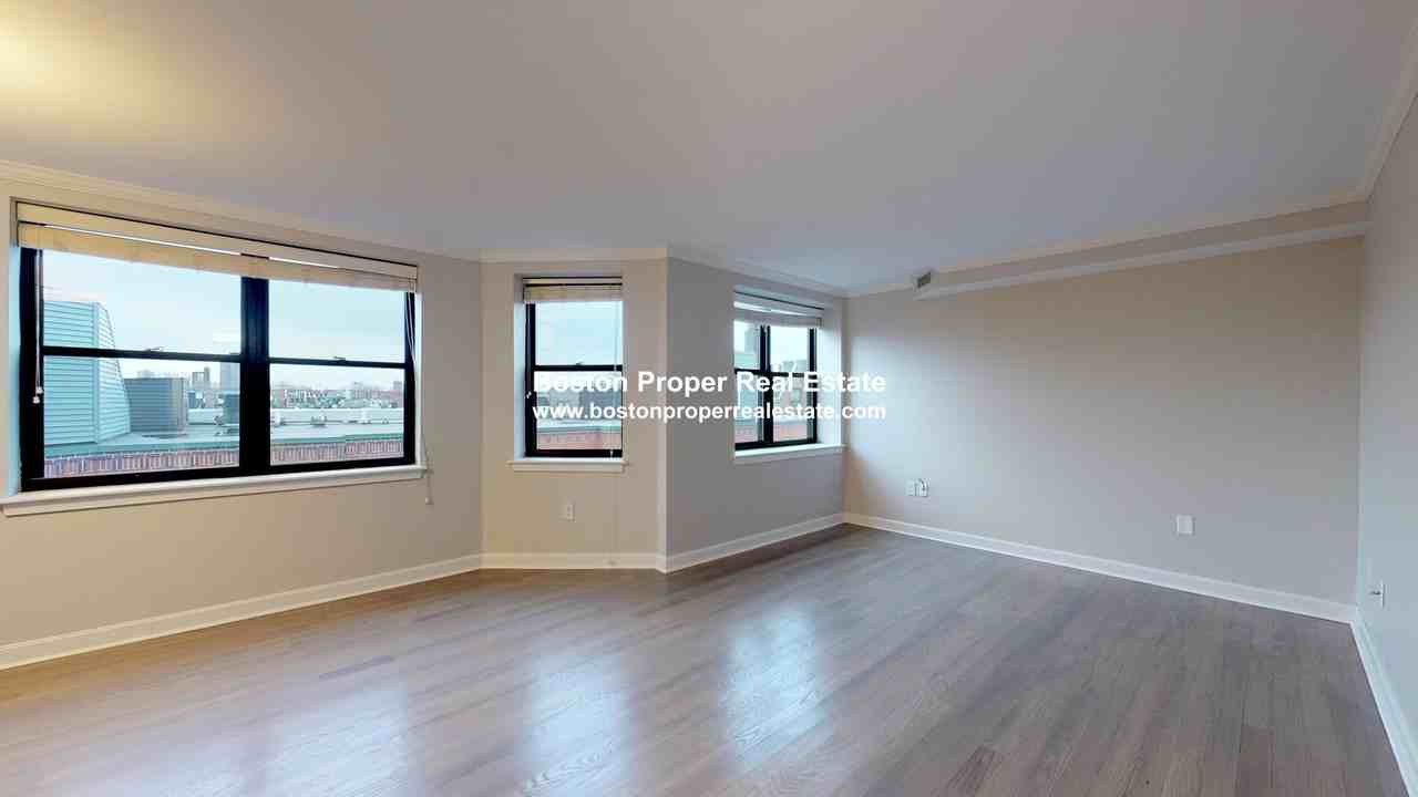 32 Garrison St #405 - Photo 2 of 18