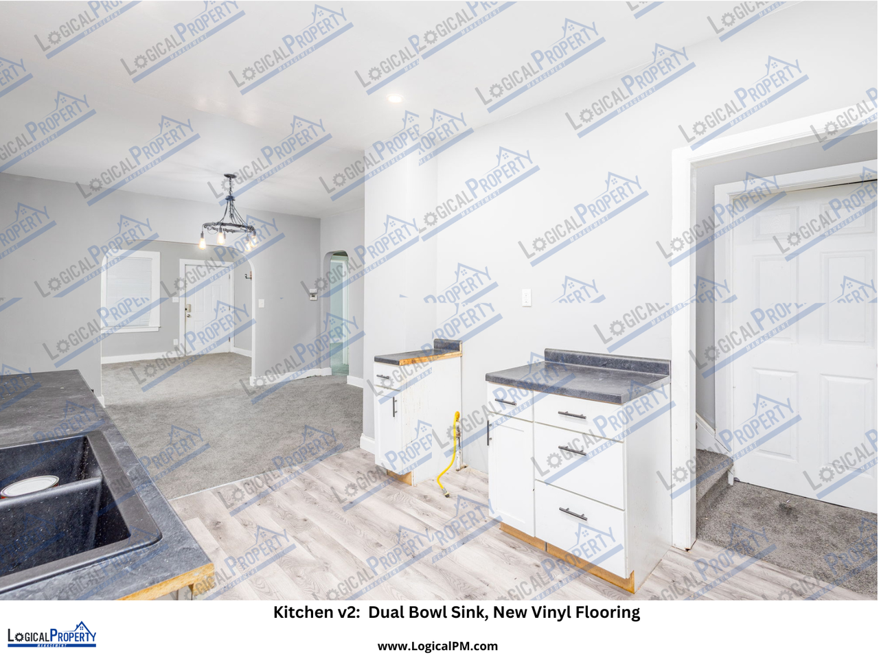 15485 Cherrylawn St - Photo 3 of 18