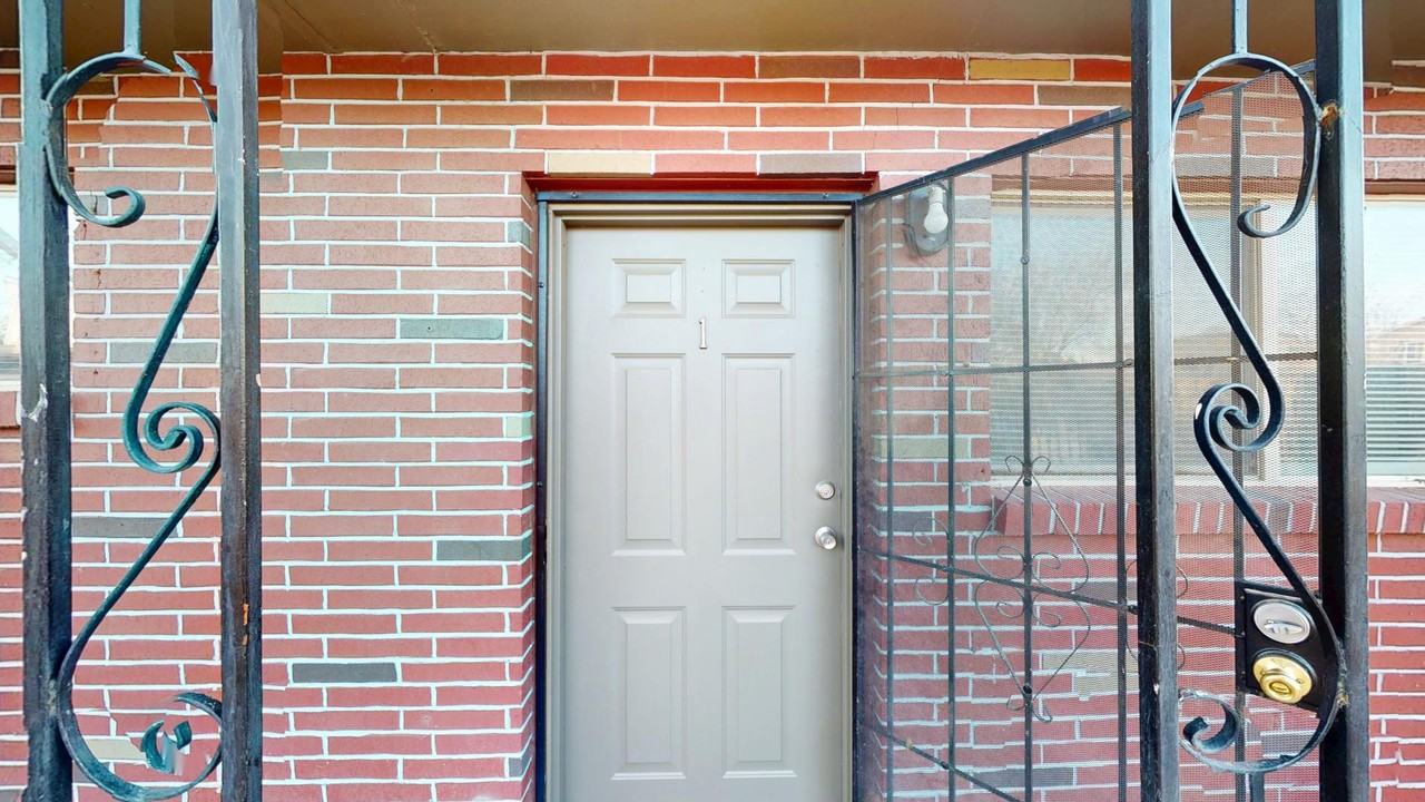 3410 Vail Ave Se - Photo 2 of 25