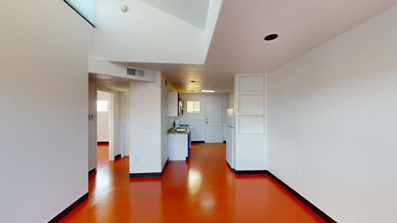 3422 Vail Ave Se - Photo 2 of 24