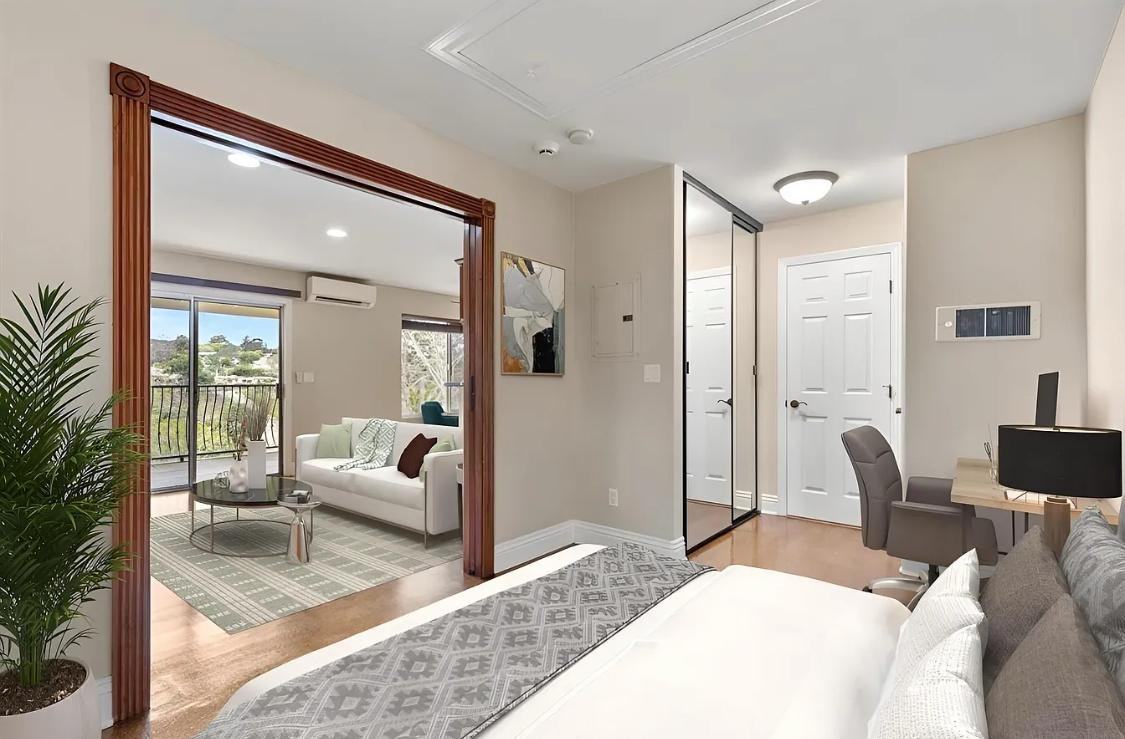 8440 Via Mallorca - Photo 3 of 10