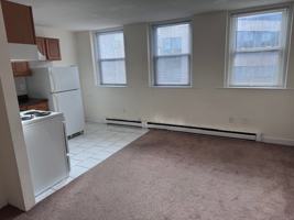 featured image of 181 Pleasant St #2