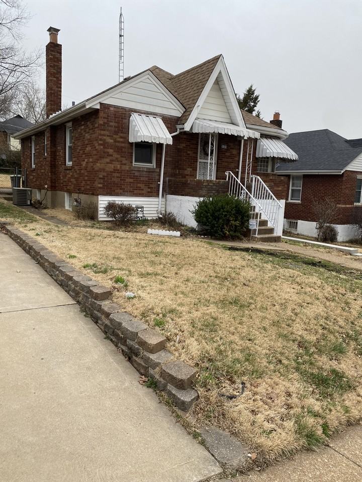 3105 Gary Dr #NA - Photo 4 of 13