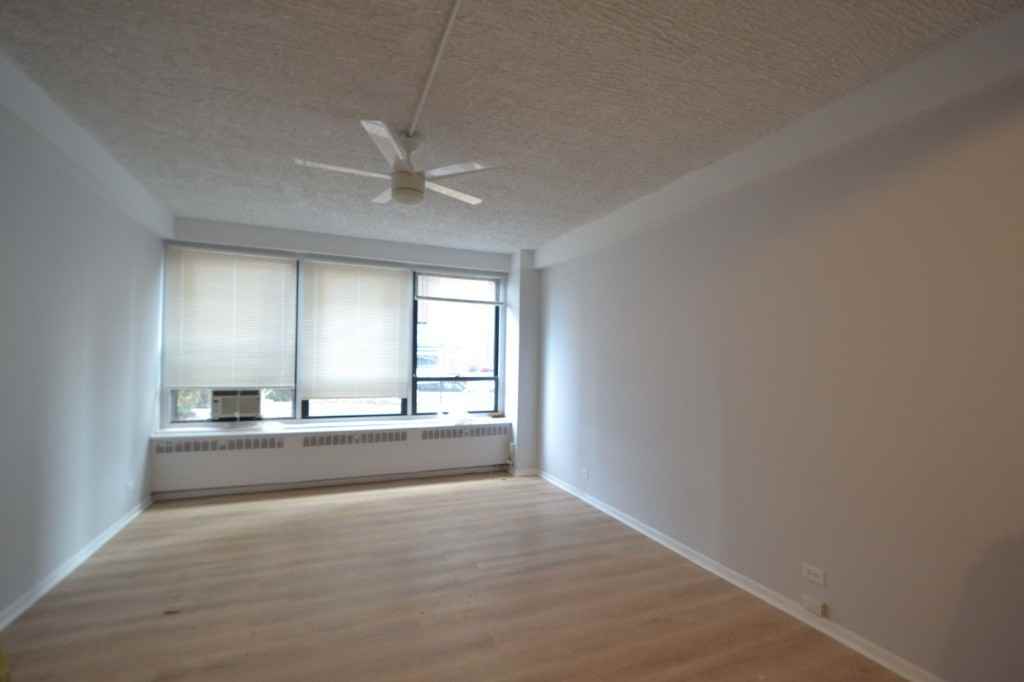 4180 N Marine Dr #104 - Photo 2 of 13